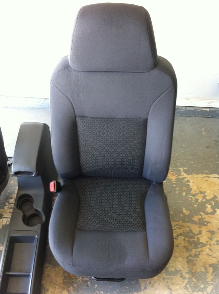 Bucket Seats & Center Console Chevy Colorado & GMC Canyon